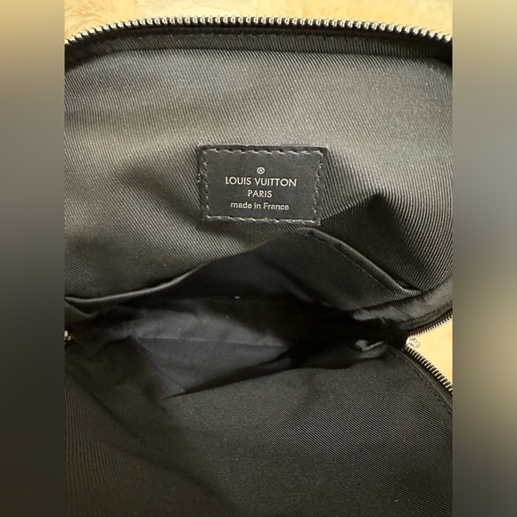 Louis Vuitton Sling bag Graphite Damier- Authentic - Picture 4 of 4